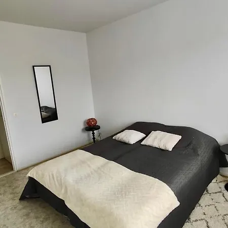 Interesting With Peaceful Environment Free Parking * קמי